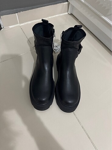Zara zara kadın bot