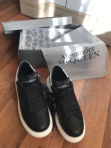 Alexander McQueen Alexander Mcqueen Sneaker