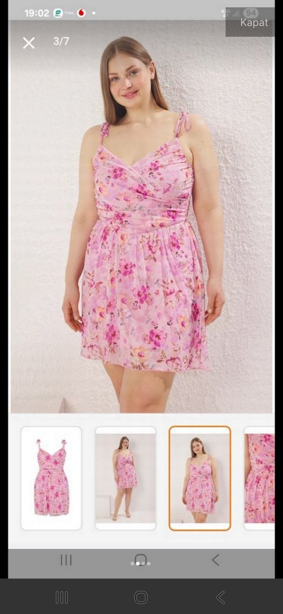 Pembe Çiçekli Bohem Midi Elbise - Görsel 2