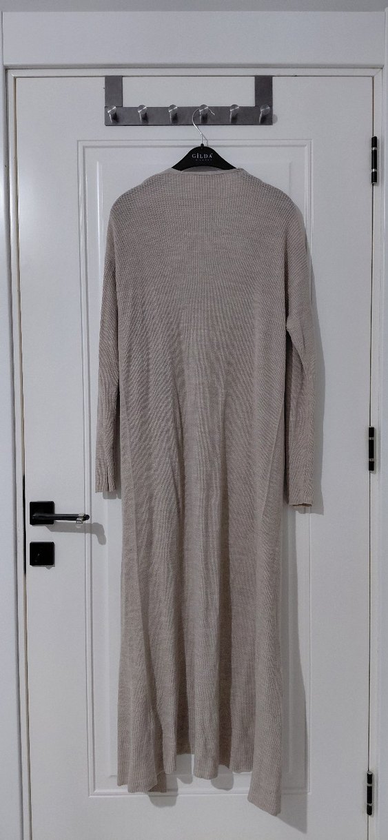 Uzun Bej Kadın Hırka - Görsel 2