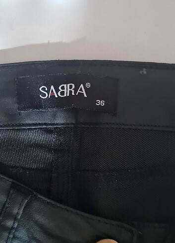 s Beden siyah Renk Deri detaylı esnek pantolon