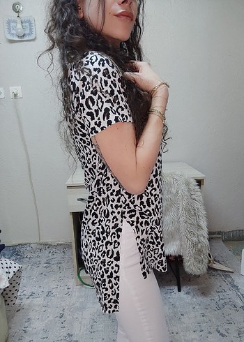 Diğer Leopar Desenli V Yaka Tunik