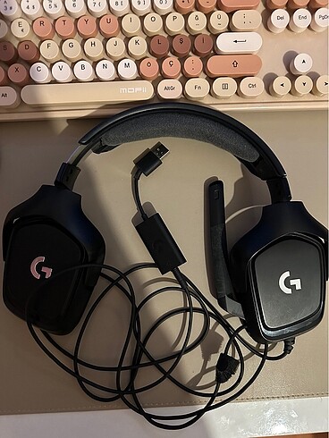Logitech oyuncu kulaklığı