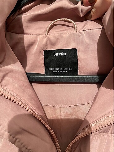 xs Beden Bershka mont