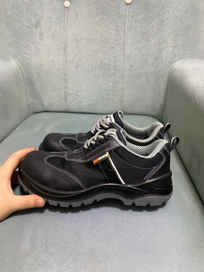 Mekap, işçi ayakkabısı - Görsel 3