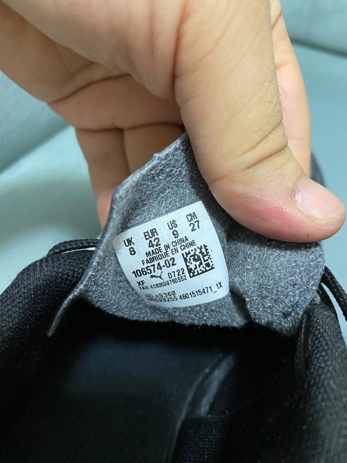 Puma Siyah-Beyaz Çizgili Futbol Ayakkabısı , halı saha — görsel 8/8