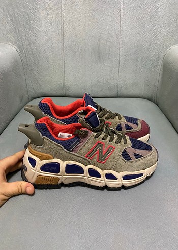 New Balance ürünü