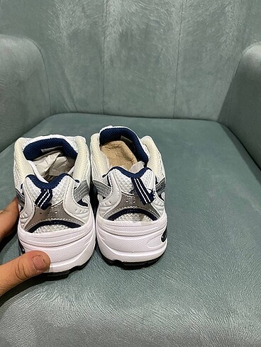 37 Beden beyaz Renk New balance 530