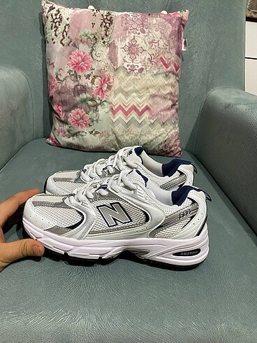39,5 Beden New balance 530