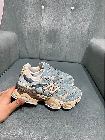 New balance 9060