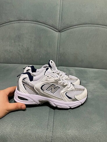 New balance 530
