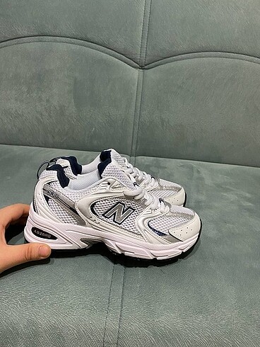 New balance 530