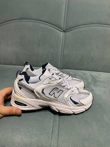 New balance 530