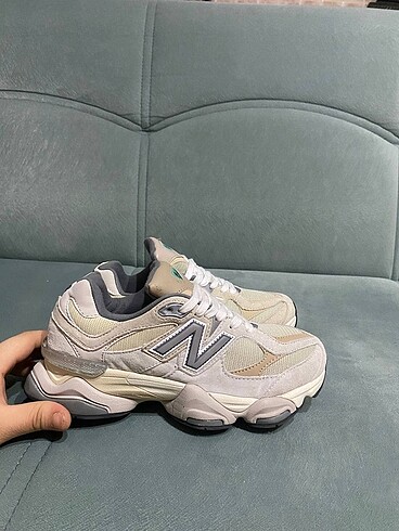 New balance 9060
