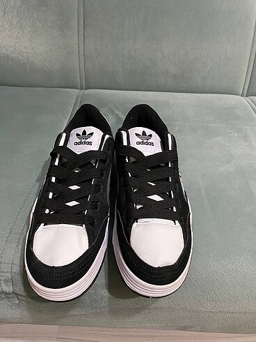Adidas Adi2000