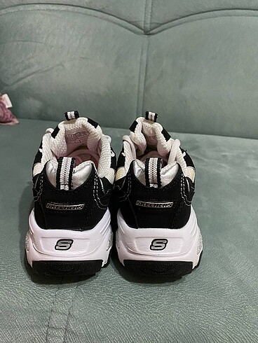 37 Beden siyah Renk Skechers d lites