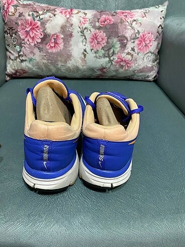 38 Beden mavi Renk Nike koşu yürüyüş