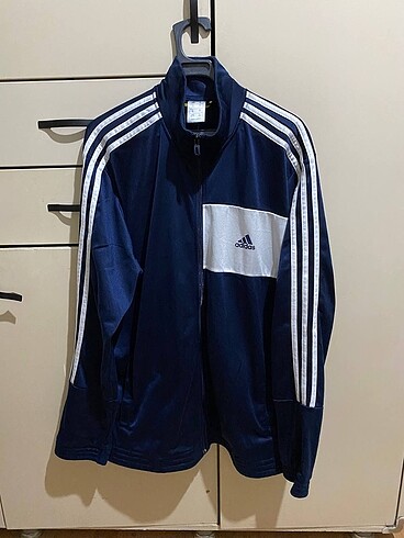 Adidas ceket, Adidas sweatshirt