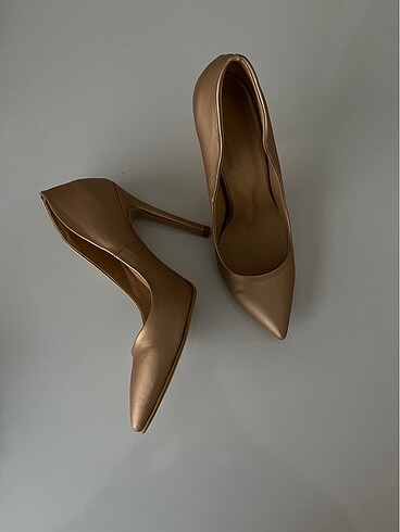 11 cm stiletto