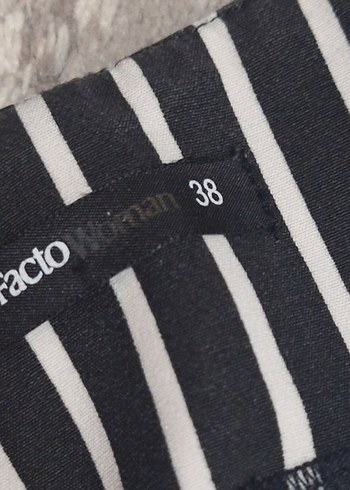 Gri Çizgili Kadın Uzun Kumaş Pantolon - Görsel 4