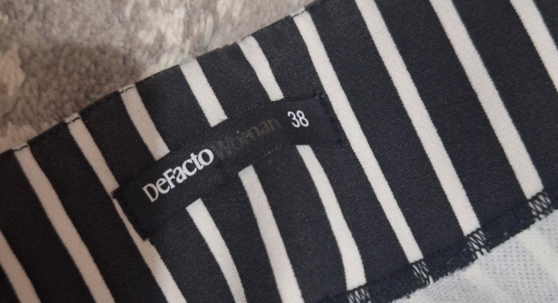 Gri Çizgili Kadın Uzun Kumaş Pantolon - Görsel 4