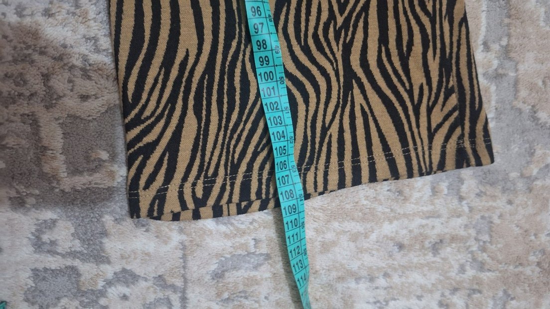 Kahverengi Zebra Desenli Piliseli Kadın Pantolon - Görsel 2