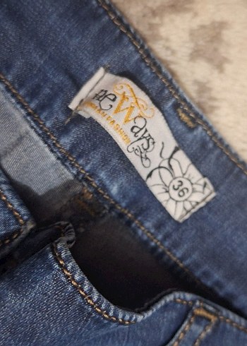 Kadın Mavi Denim Midi Boy Kemerli Jean - Görsel 4