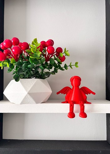 Kırmızı Renkli Figürin - Görsel 3