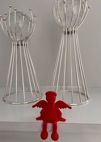 Kırmızı Renkli Figürin - Görsel 4