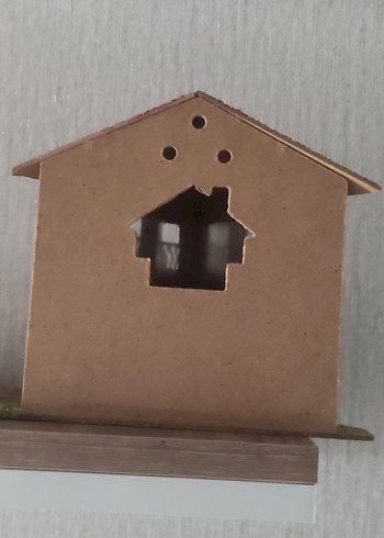 Beyaz ve Koyu Renkli Model Safranbolu evi - Görsel 2