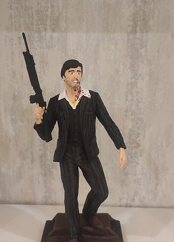 Tony Montana el yapımı figür - Görsel 8