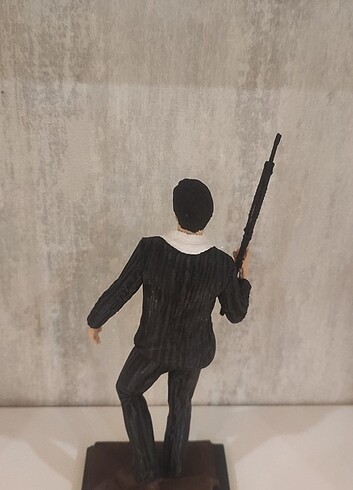 Tony Montana el yapımı figür - Görsel 10