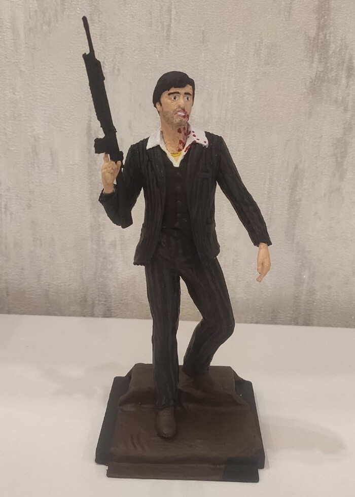Tony Montana el yapımı figür - Görsel 5