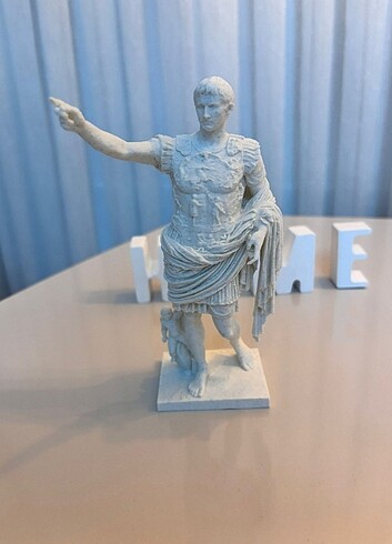 Roma imparatoru Augustus heykeli süs eşyası - Görsel 7