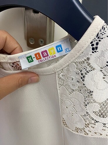 Zara Beyaz gömlek