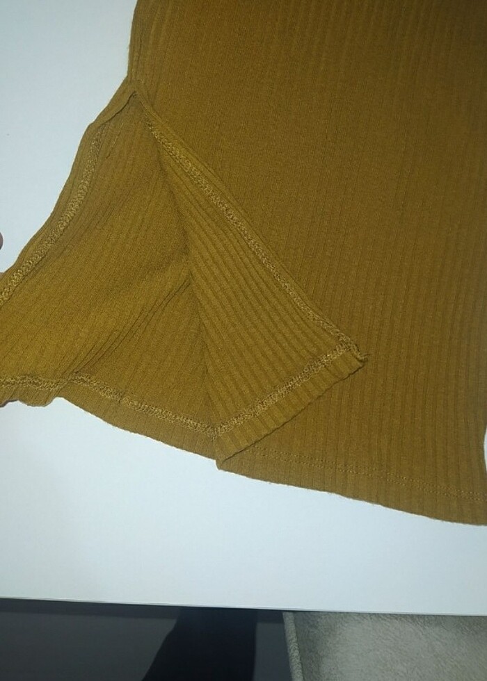 Kısa Hardal Rengi Yazlık Pantolon  - Görsel 3