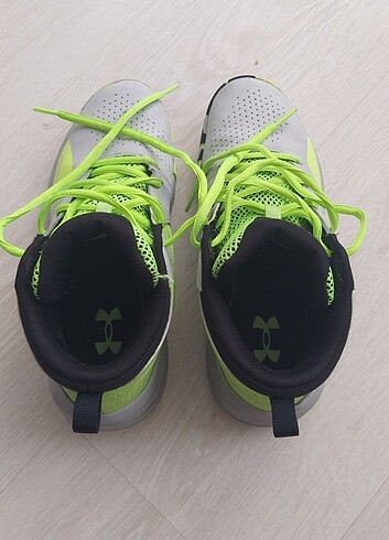 tek ebat Beden çeşitli Renk Under Armour basketbol ayakkabısı