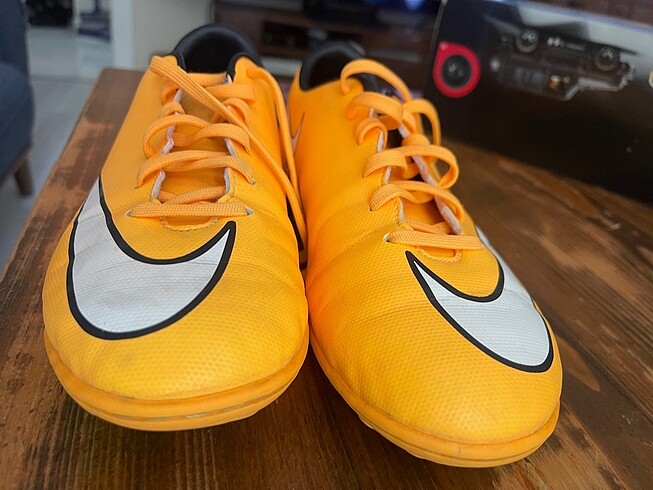 38 Beden Nike krampon az kullanılmış 38 numara