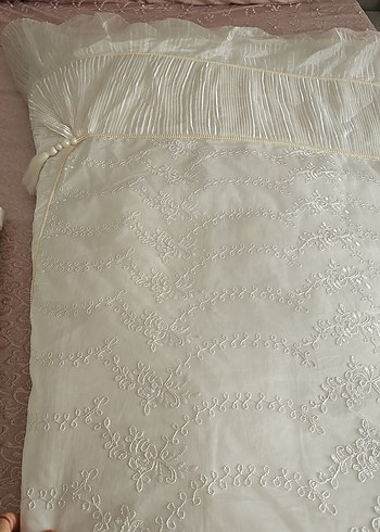 krem yatak örtüsü - Görsel 2