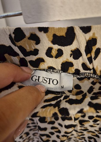 Gusto Kadın Leopar Desenli Bol Kesim Kumaş Pantolon