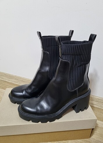 ZARA KADIN BOT