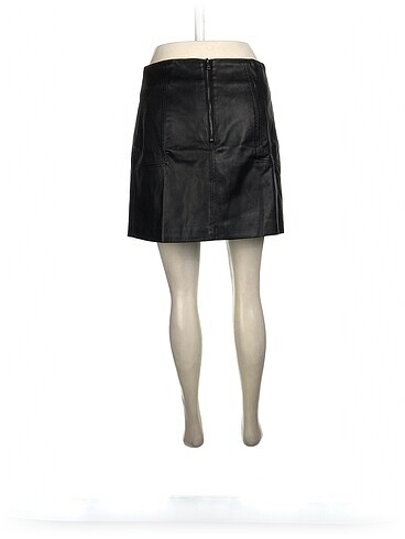 40 Beden H&M Mini Etek %70 İndirimli.