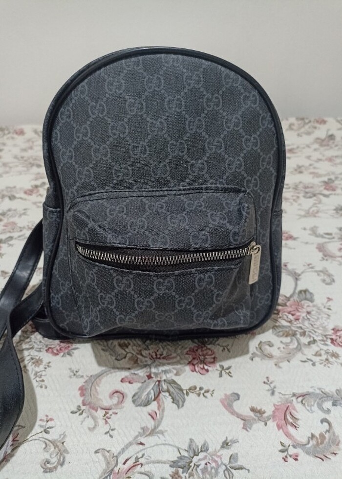 sırt çantası - Görsel 2