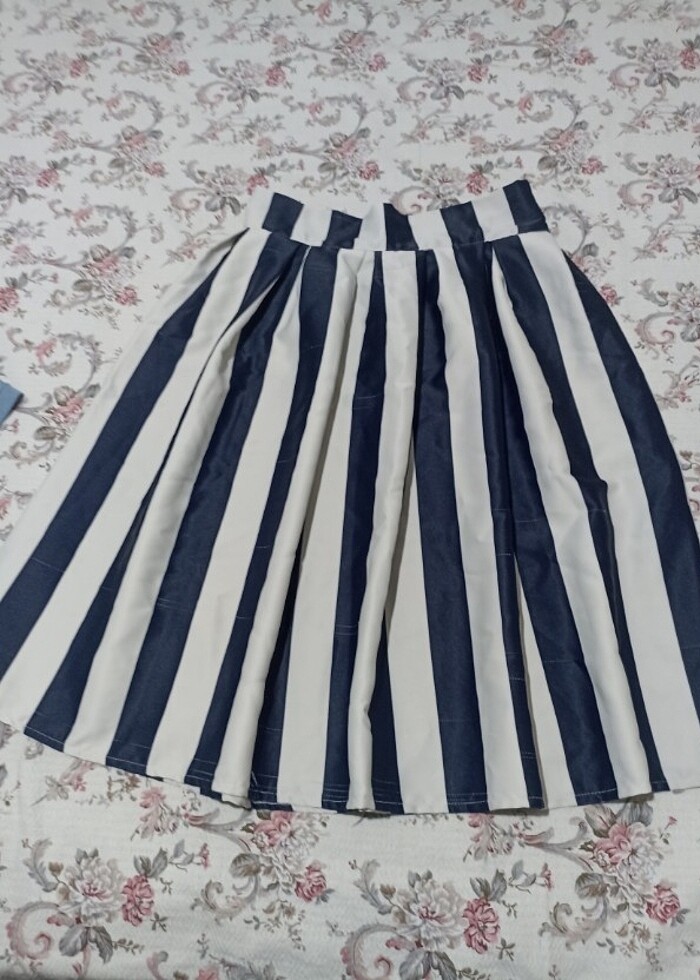 PİLELİ SATEN ETEK - Görsel 5