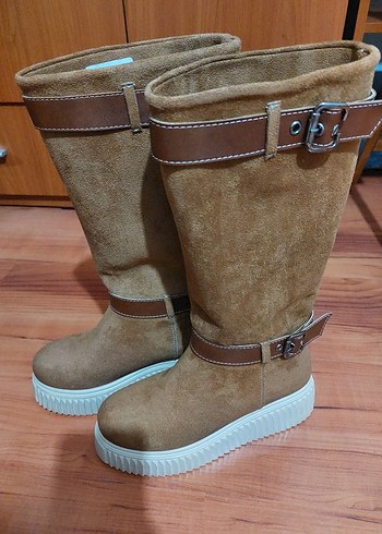 Bej Süet Kadın Dolgu Topuklu Çizme - Görsel 4