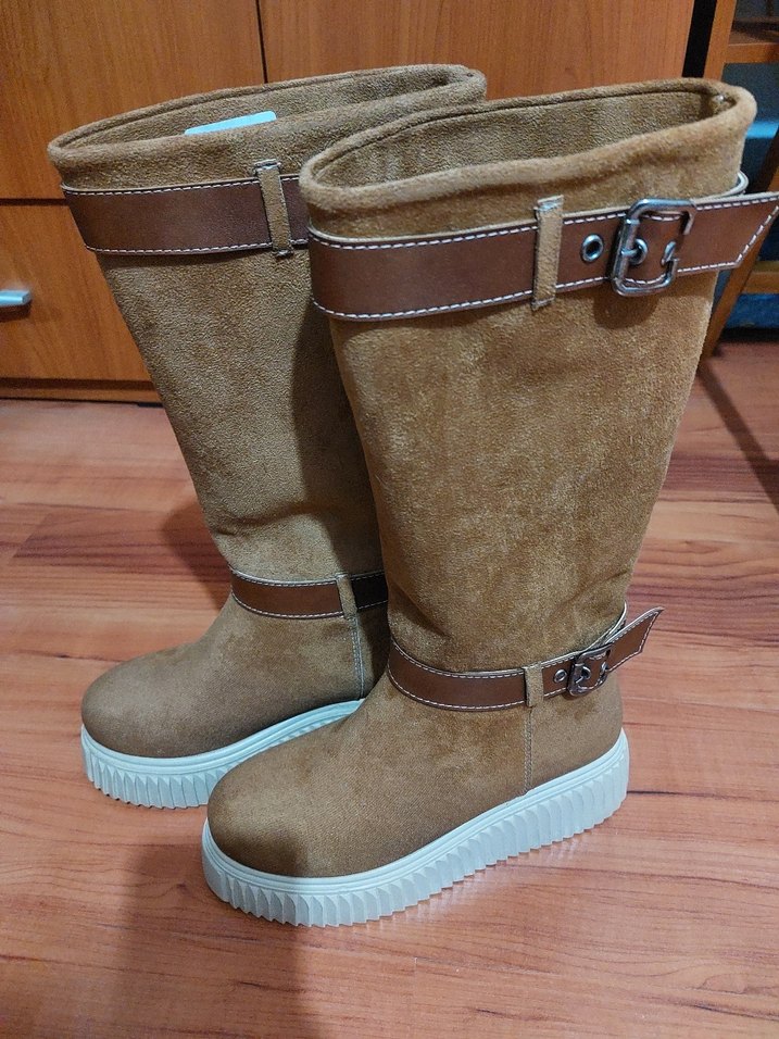 Bej Süet Kadın Dolgu Topuklu Çizme - Görsel 4