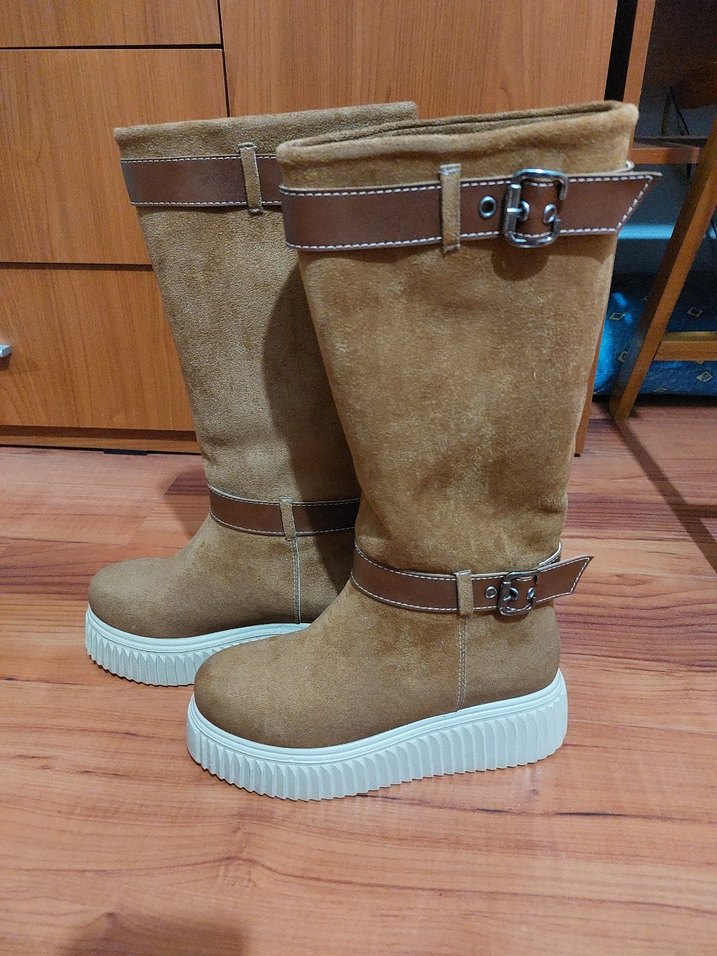 Bej Süet Kadın Dolgu Topuklu Çizme - Görsel 5