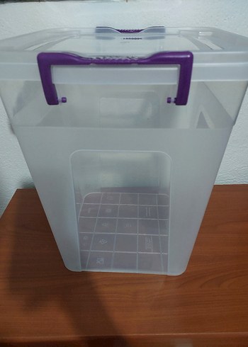 Mor Kulplu Şeffaf Plastik Saklama Kabı 30 lt - Görsel 2