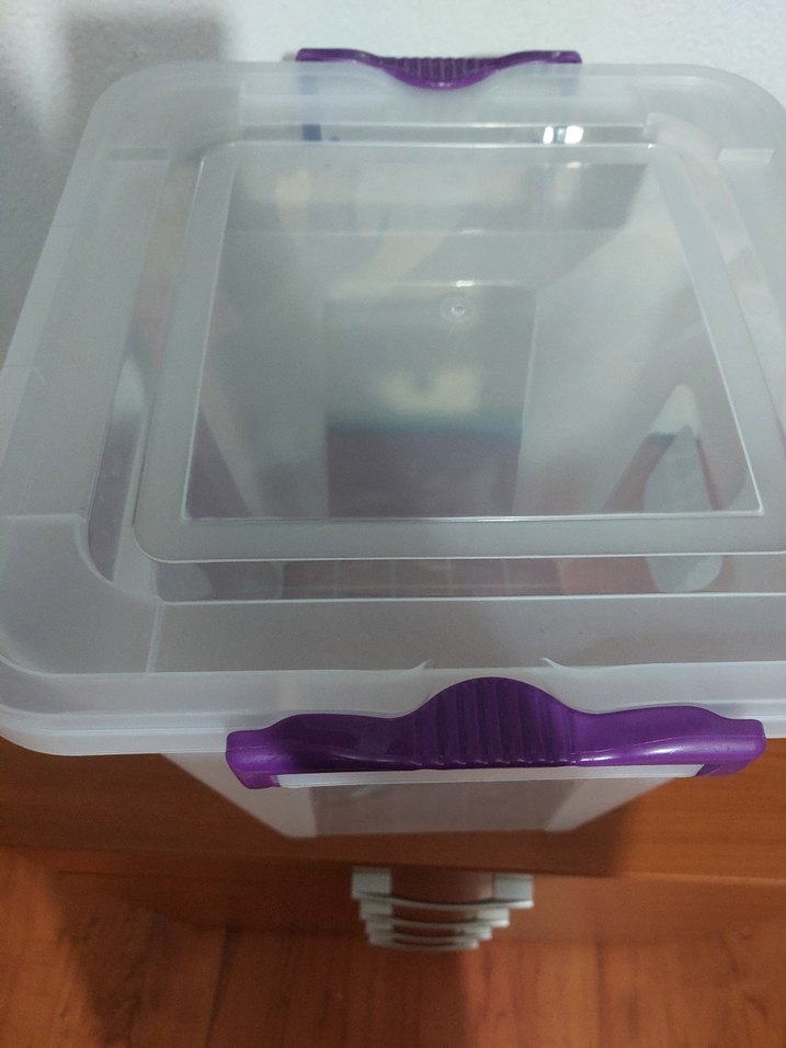 Mor Kulplu Şeffaf Plastik Saklama Kabı 30 lt - Görsel 5