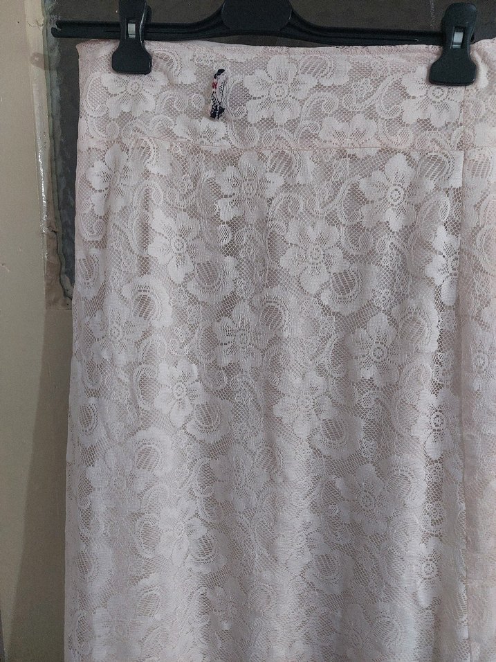 Nakışlı Dantelli Beyaz Uzun Etek - Görsel 3